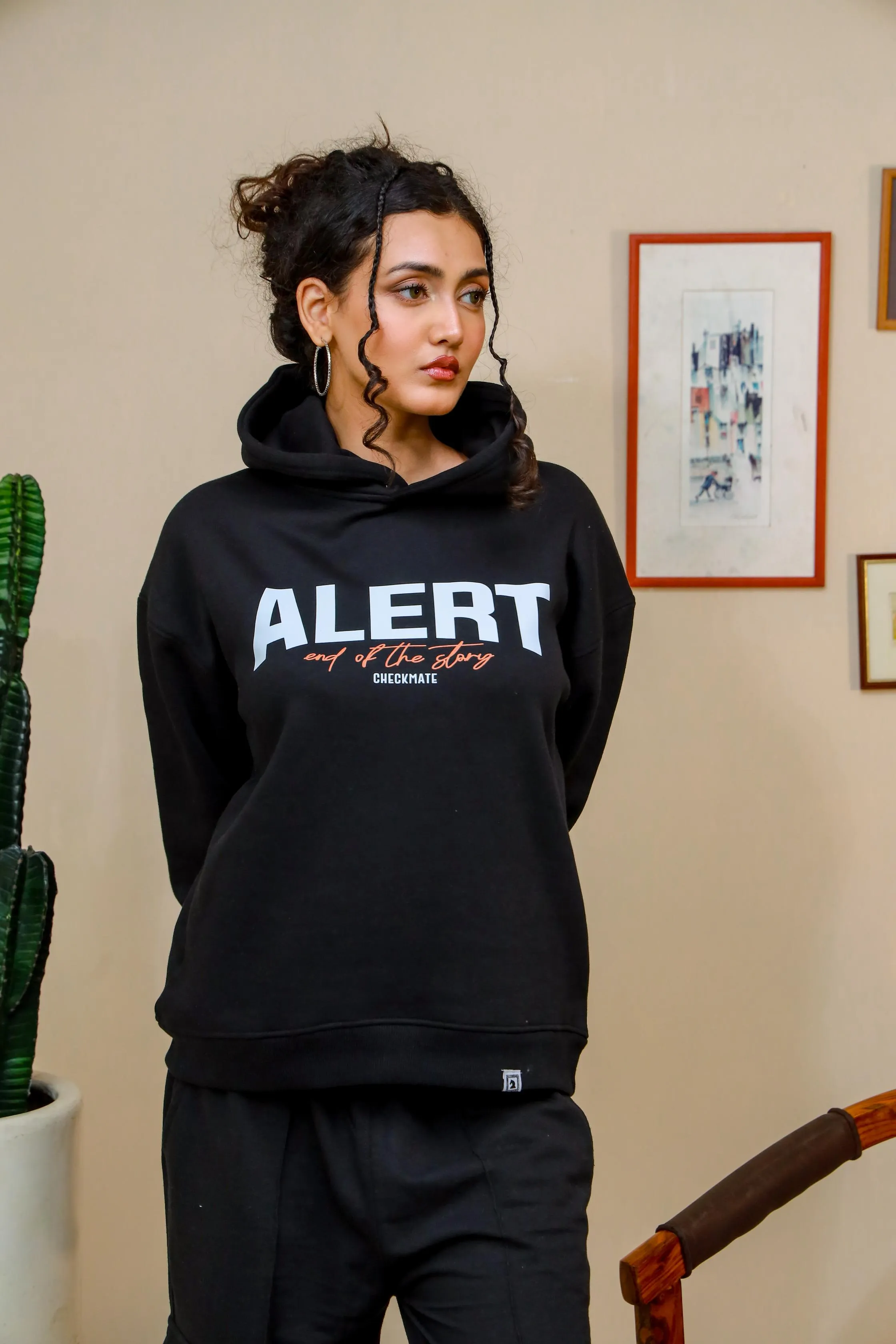 ALERT OVERSIZED HOODIE