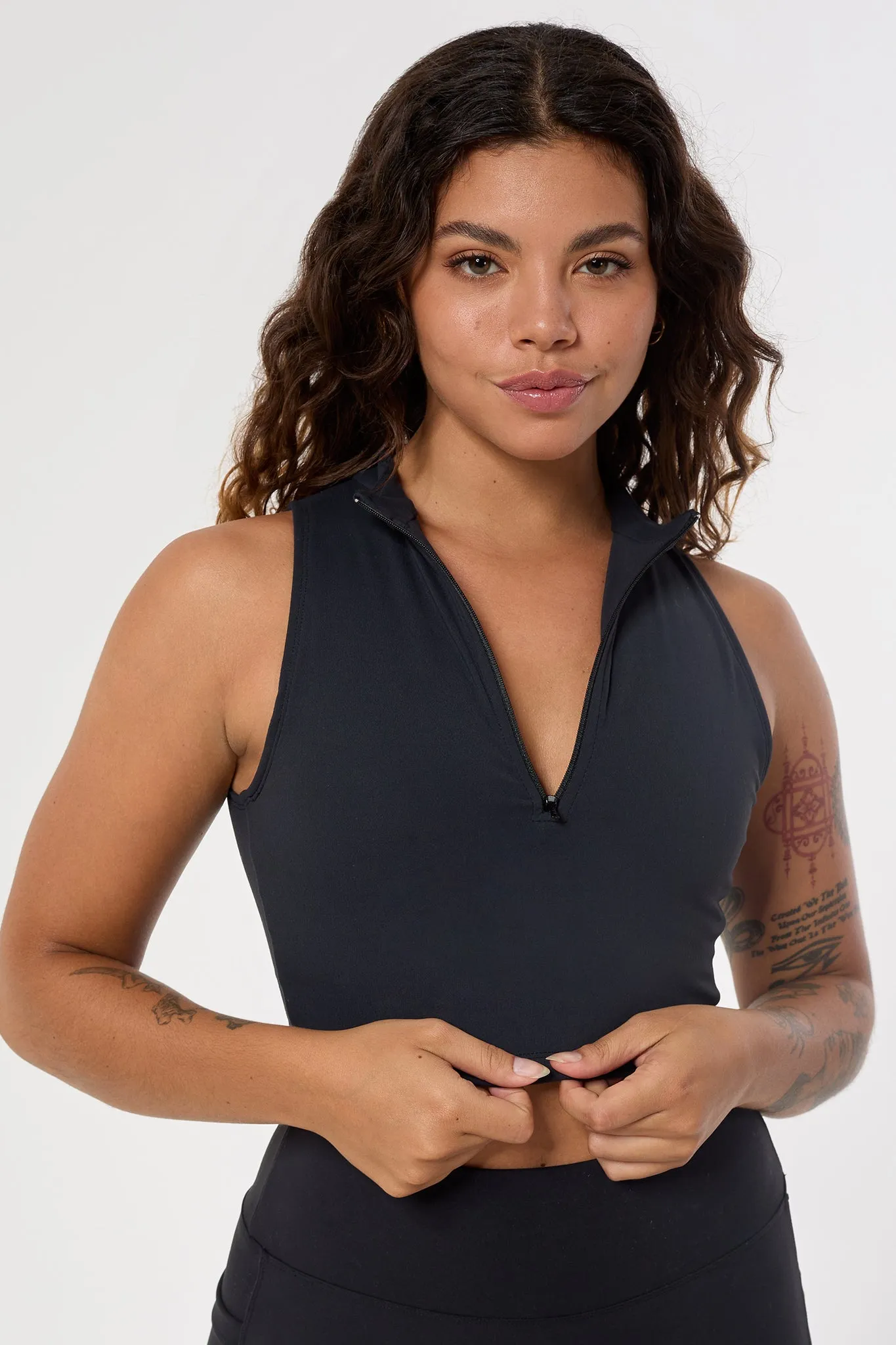 Siv Half Zip Crop Top | Recycled Polyester | Black