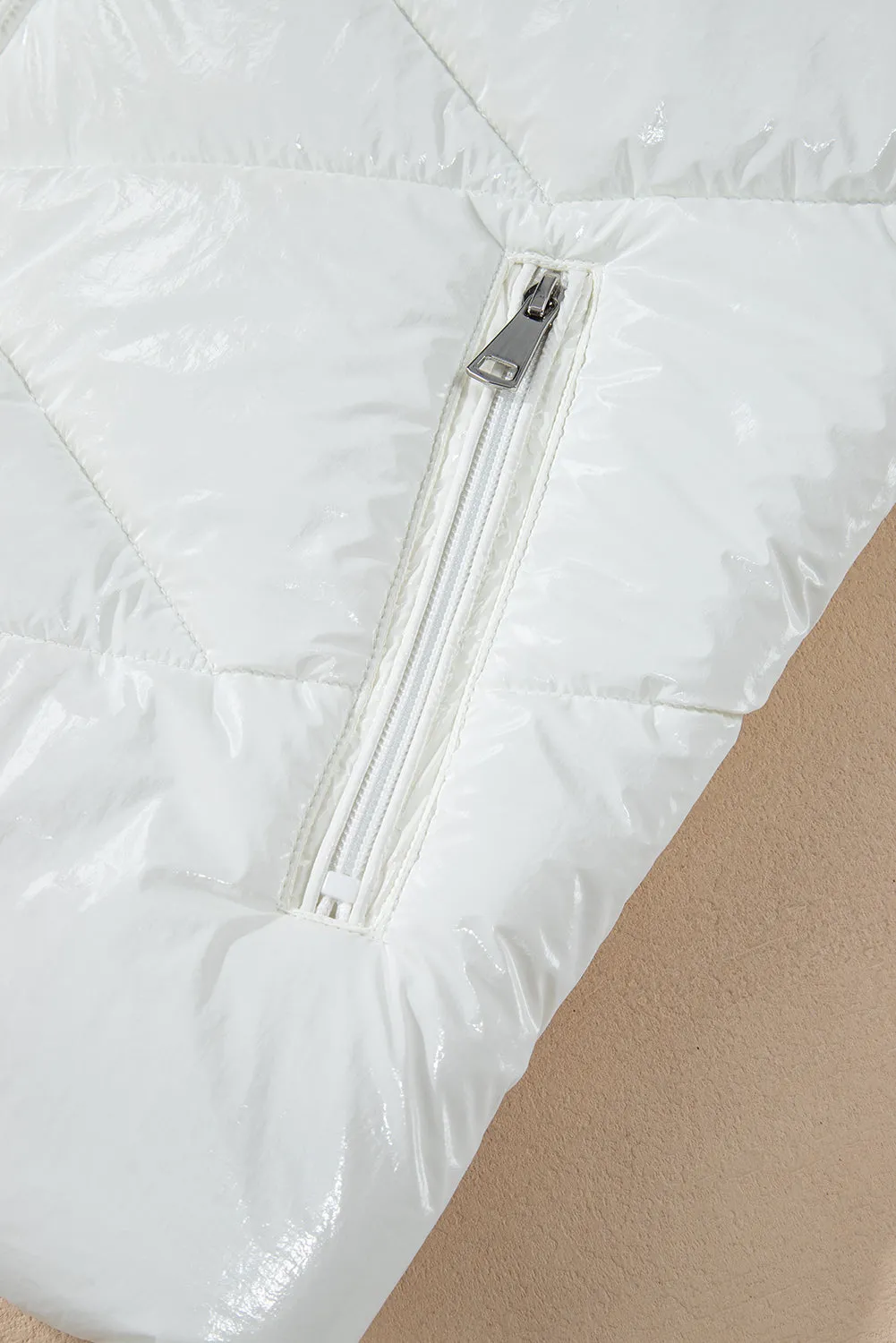 White Solid Quilted Hooded Zip Up Puffer Jackets